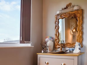 Double bedroom | Valley View Lodge, Bideford