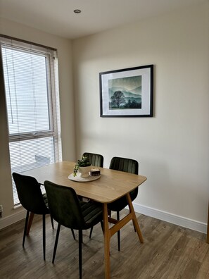 Living Room / Lounge