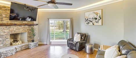 Tuscaloosa Vacation Rental | 3BR | 2BA | 4 Steps to Enter | 1,950 Sq Ft