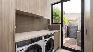 Laundry with washing machine and dryer 