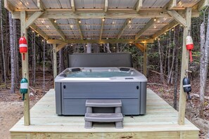 Bain à remous extérieur
