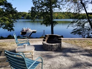  Fire pit overlooking the lake