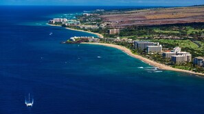 The marvelous Kaanapali coastline