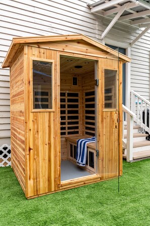 Rejuvenate your body and mind. Step into the sauna and let the heat melt your stress away.