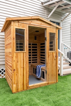 Rejuvenate your body and mind. Step into the shared sauna and let the heat melt your stress away.