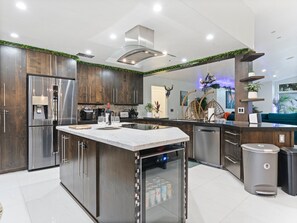 Private kitchen