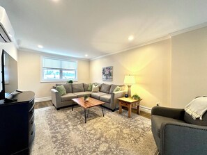 2nd Floor Living Space
