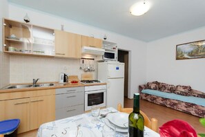 Kitchen and dining area