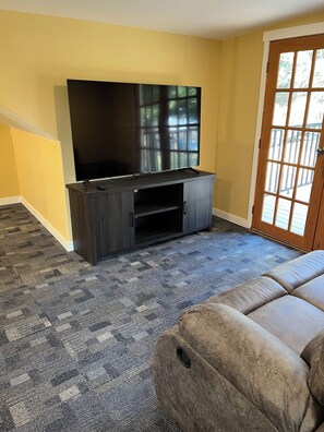 TV in bedroom 3