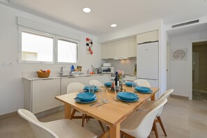 Kitchen-dining room