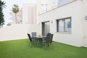 Outdoor dining area