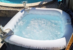 Hot or cold? You decide! Cold plunge or hot soak?
