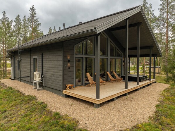 Front of the cabin