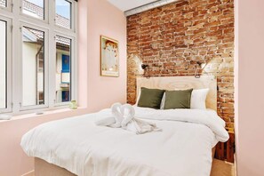 antastic design elements that make the bedroom truly special