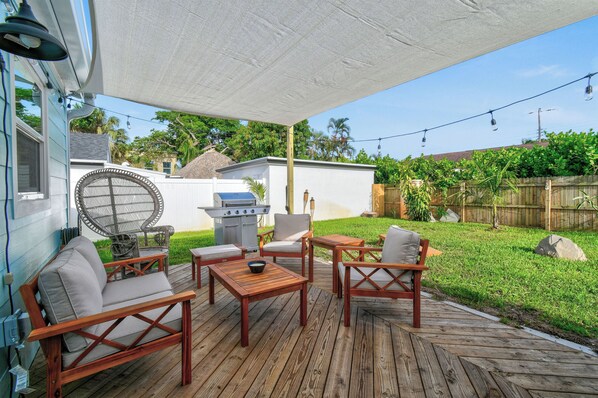 Outside Patio, Gas Grill, Corn Hole, Sunshade
