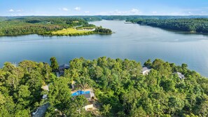 Enjoy your day on Beaver Lake swimming, boating & fishing!