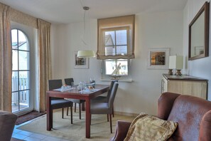 helle, stilvoll eingerichtete Wohnung