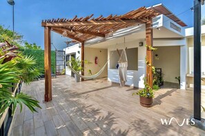 Fachada / Terraza