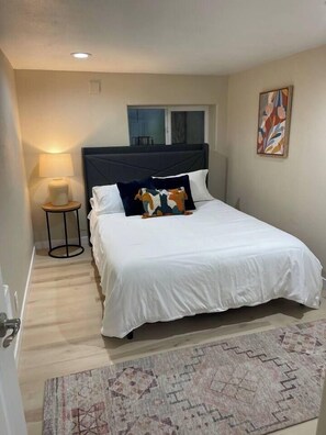 Guest bed