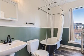 Beautiful bathroom with a clawfoot tub