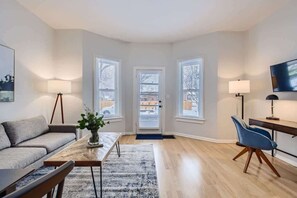 A bright and spacious unit in the heart of Wash Park
