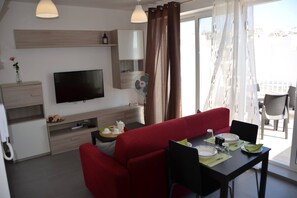 Dining/Living