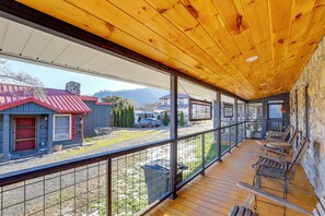 Shared Porch