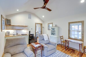 Living Area | Smart TV | Central A/C | Single-Story Unit
