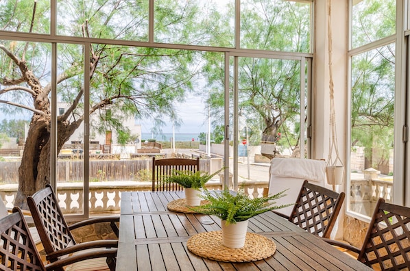 Dining room