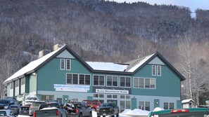 Black Mountain of Main ski area
