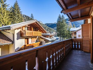 Mountain Range, Hill, House, Roof, Hill Station, Valley, Village, Cottage, Alps, Ridge