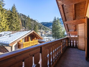 Mountain Range, Hill, House, Roof, Hill Station, Valley, Village, Cottage, Alps, Ridge