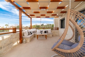 Balcony / Terrace / Patio, Building Exterior, Outdoor, Scenic View