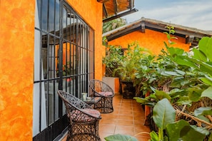 Condo - Image 4