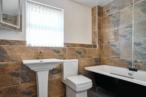 Honeycomb House, Launceston - Host & Stay