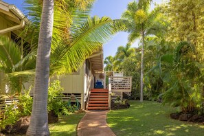 2250 Kuai Rd Koloa HI 96756-large-009-081-N1A9410HDR-1500x1000-72dpi