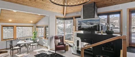 Indoors, Furniture, Living Room, Home Decor, Chair