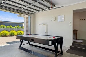 Air hockey