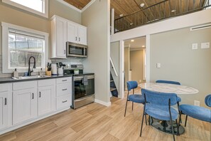 Dining Area | 1st Floor