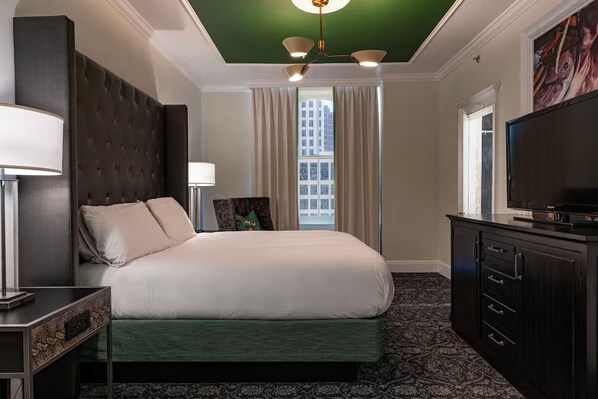 Unit with King size bed