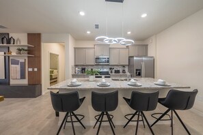 4470Kaipo-2_kitchen