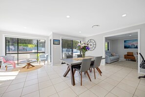 Elkhorn Grove Port Macquarie Beachscape Holiday Rentals