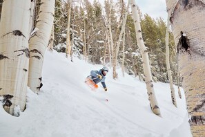 Skidåkning och snöaktiviteter