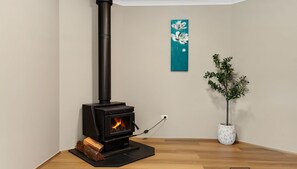 Loungeroom
