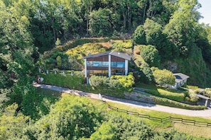 Villa La Rocca - Arona, Lake Maggiore - by NORTHITALY VILLAS vacation rentals