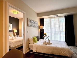 Queen size sofabed