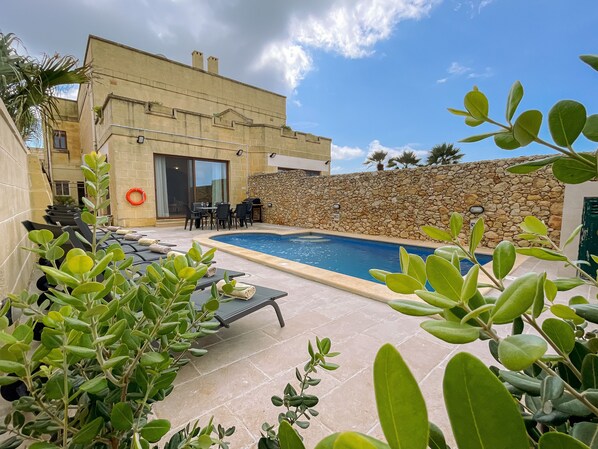 Pool Area (1)