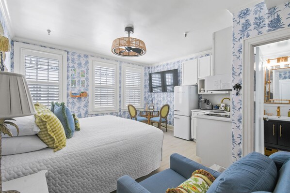 Perfect for Long or Short Term Stays!