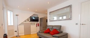 Living Room / Lounge