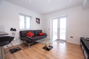 Living Room / Lounge